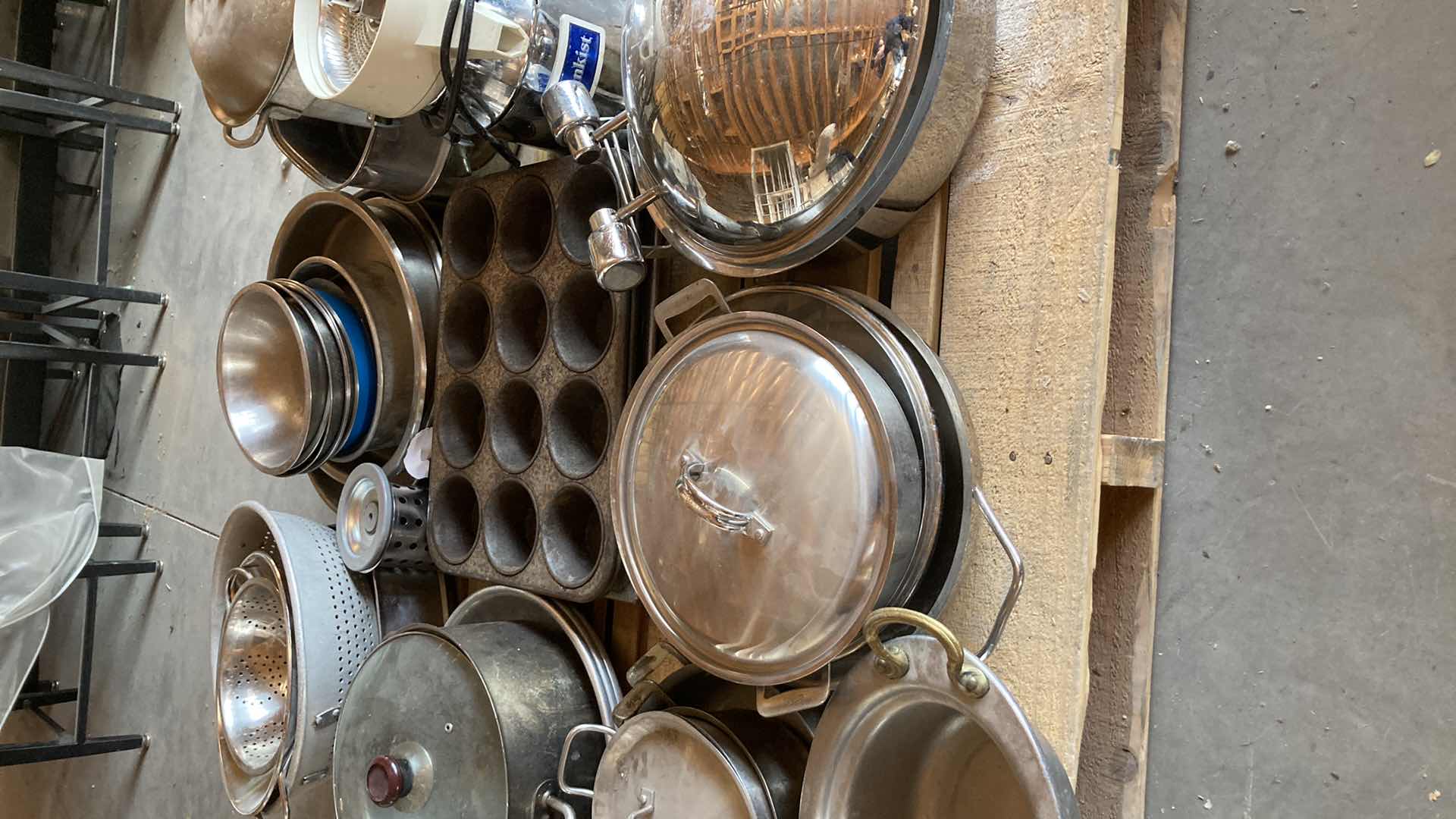 Photo 3 of COOKWARE VARIOUS STYLES & PURPOSES ON PALLET