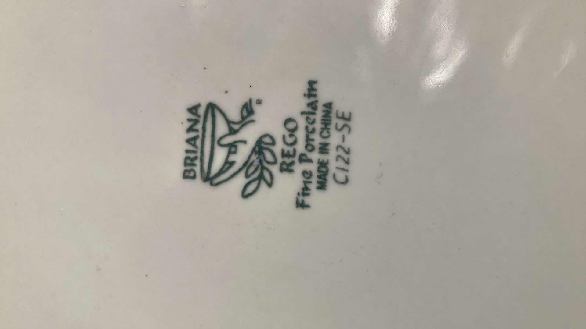 Photo 3 of BRIANA REGO FINE PORCELAIN 12” WHITE PLATE SET (10)