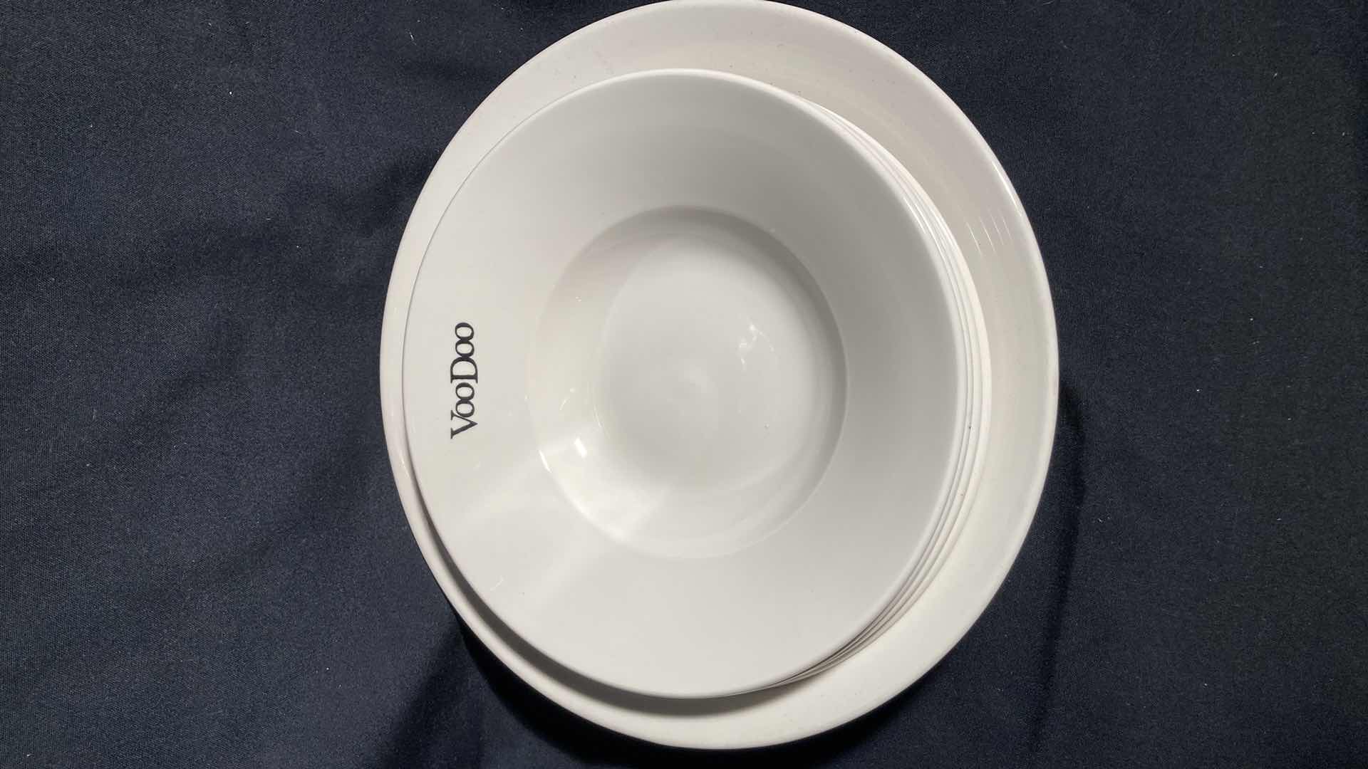 Photo 2 of DUDSON VOODOO WHITE DINING SET (9)