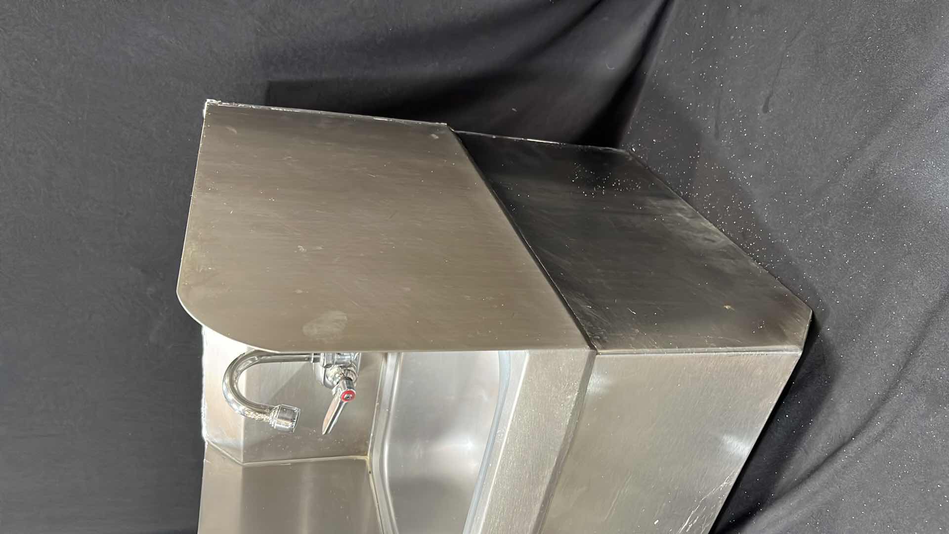 Photo 1 of AMTEKCO STAINLESS STEEL HAND SINK 15.5” X 17” X 18”H (MODEL #F4090254)
