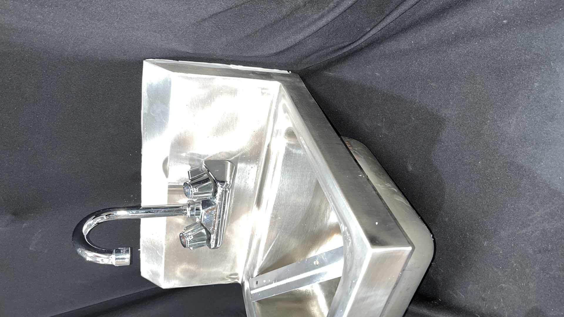 Photo 3 of STAINLESS STEEL HAND SINK 15” X 17.25” X 15”H