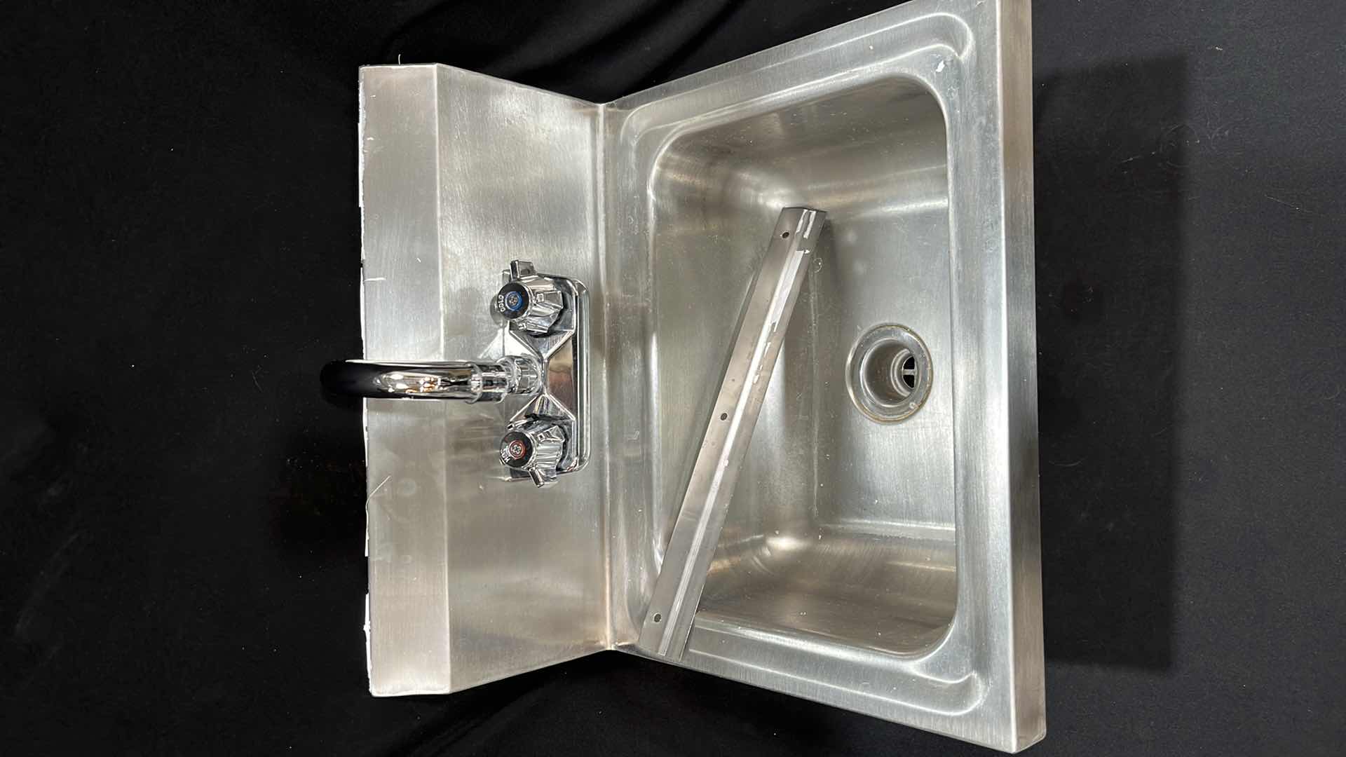 Photo 1 of STAINLESS STEEL HAND SINK 15” X 17.25” X 15”H