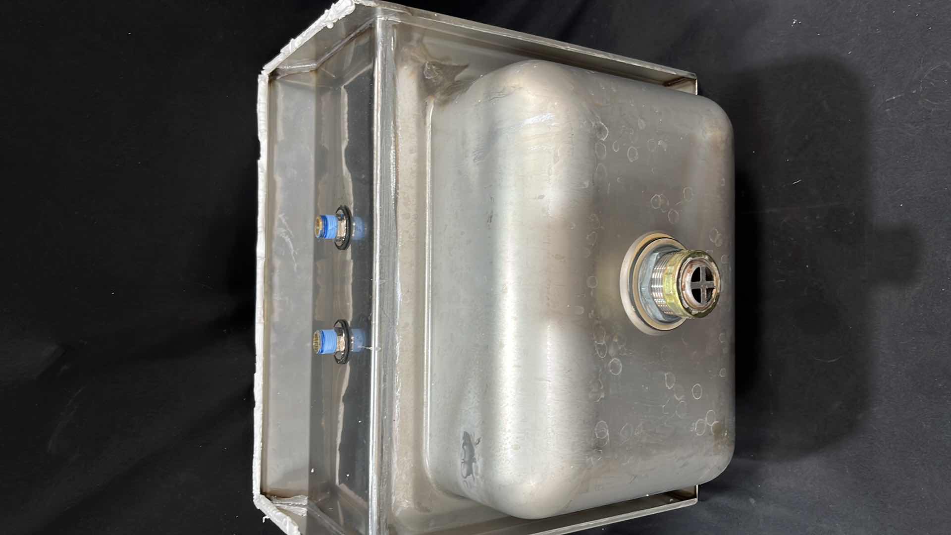 Photo 1 of STAINLESS STEEL HAND SINK 15” X 17.25” X 15”H