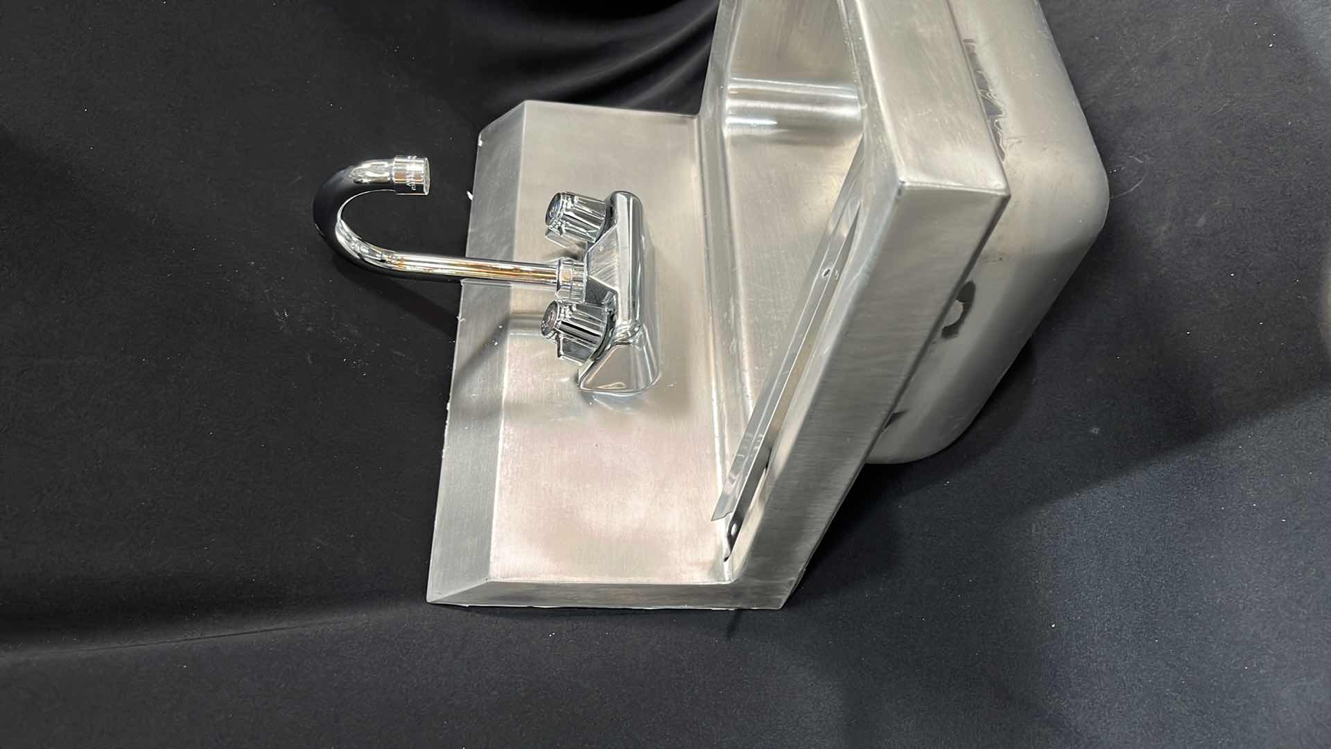 Photo 1 of STAINLESS STEEL HAND SINK 15” X 17.25” X 15”H