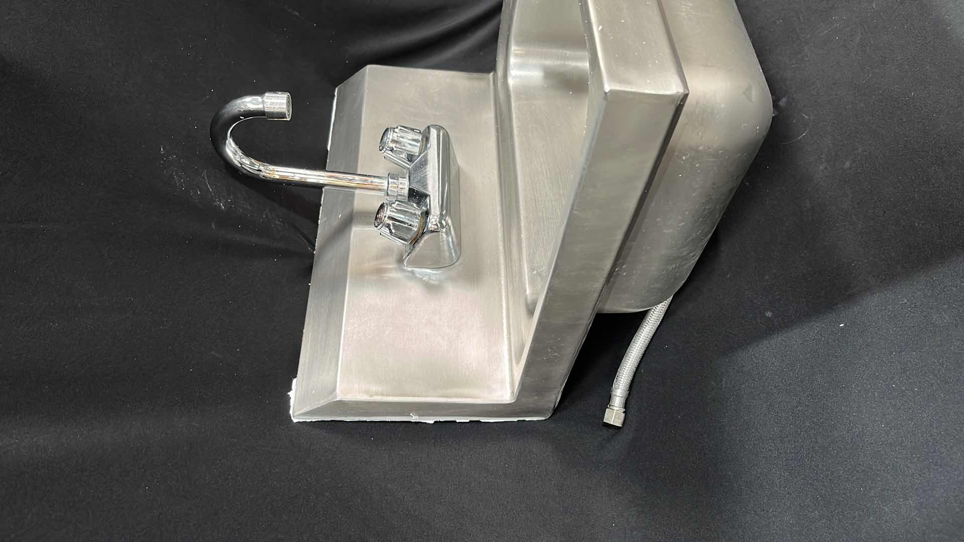 Photo 1 of STAINLESS STEEL HAND SINK 15” X 17.25” X 15”H