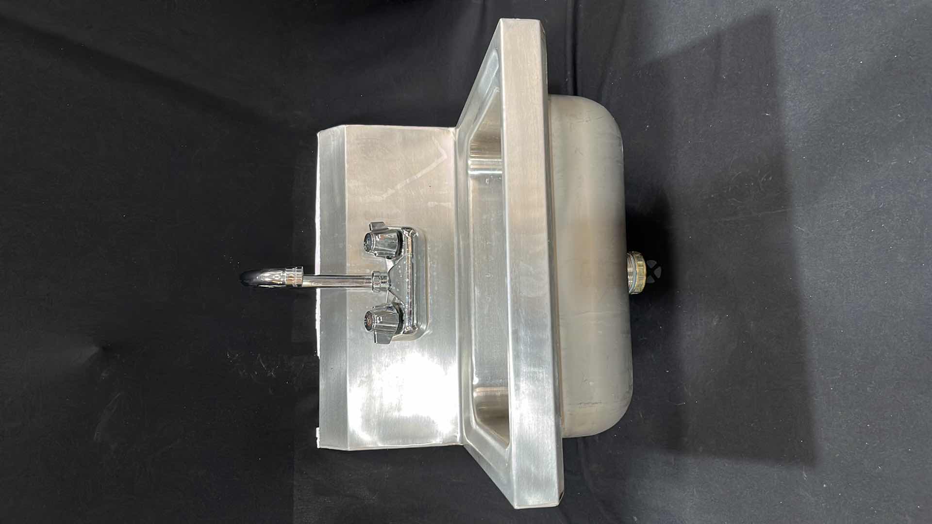 Photo 1 of STAINLESS STEEL HAND SINK 15” X 17.25” X 15”H