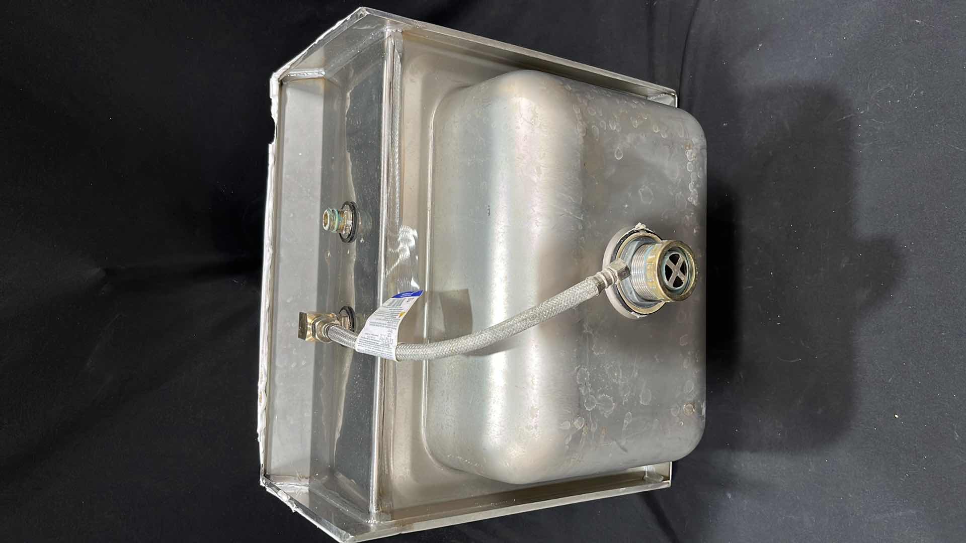 Photo 1 of STAINLESS STEEL HAND SINK 15” X 17.25” X 15”H