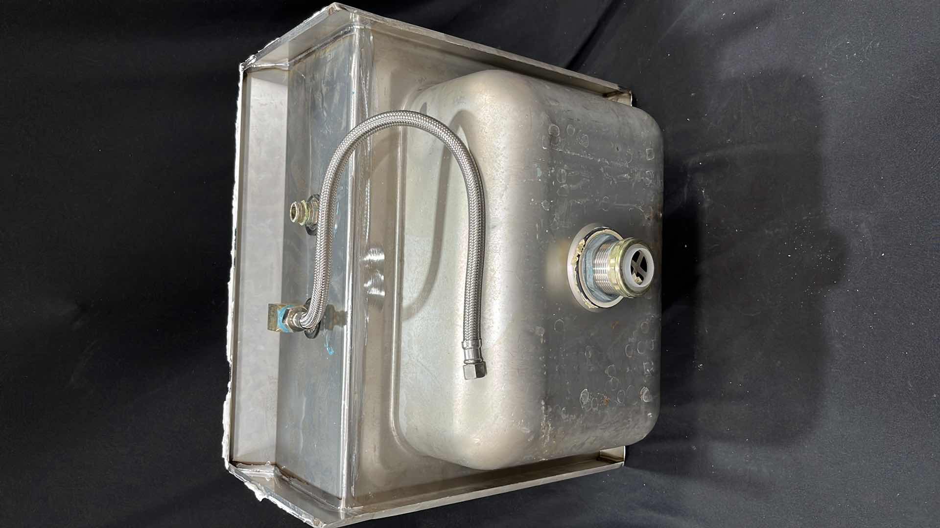 Photo 1 of STAINLESS STEEL HAND SINK 15” X 17.25” X 15”H