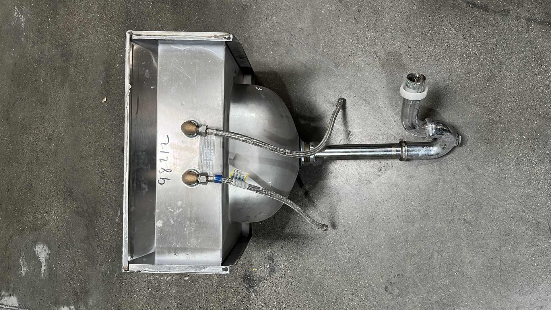 Photo 6 of STAINLESS STEEL HAND SINK 14.75” X 19” X 29”H