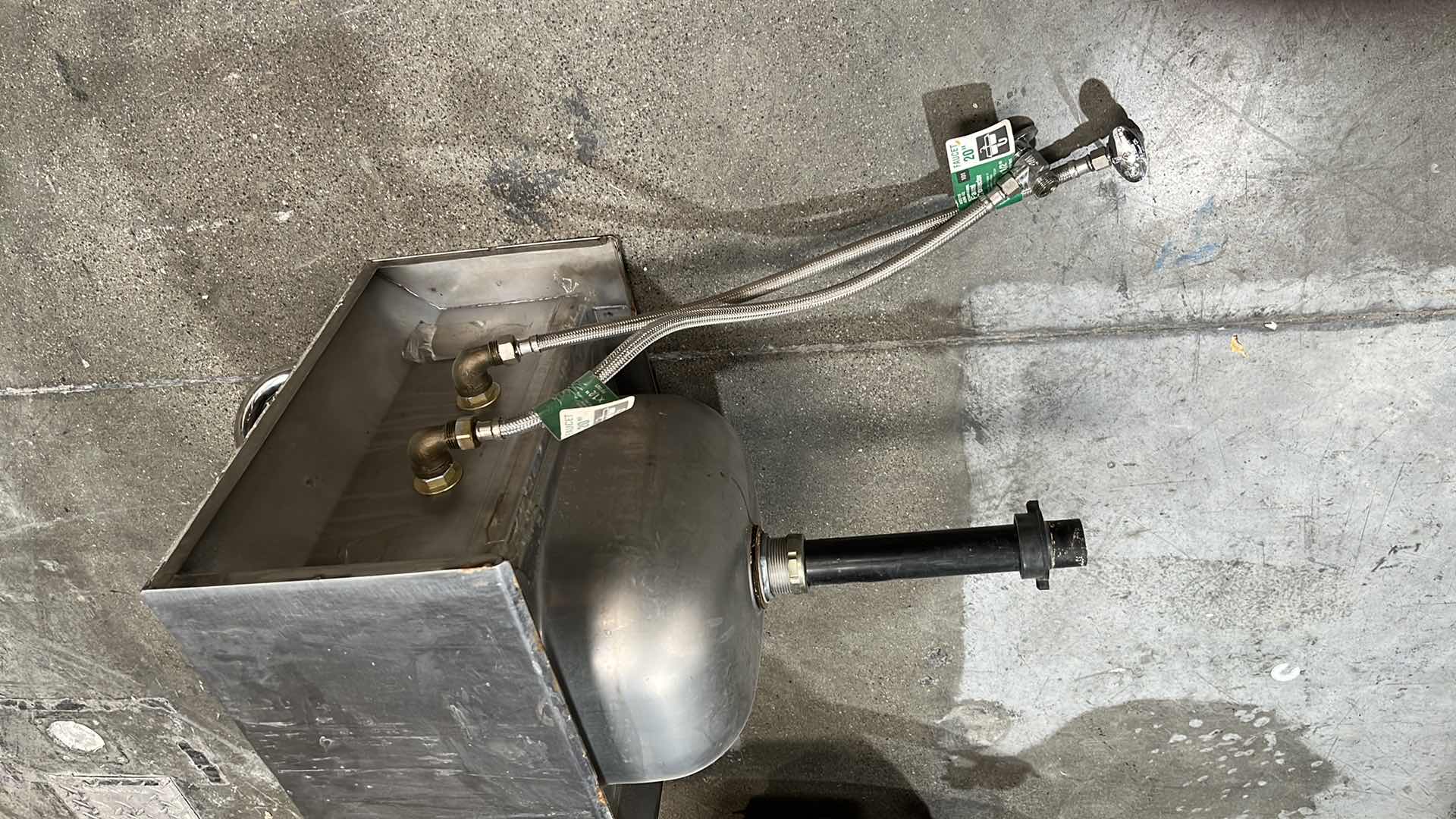 Photo 5 of STAINLESS STEEL HAND SINKS VARIOUS STYLES