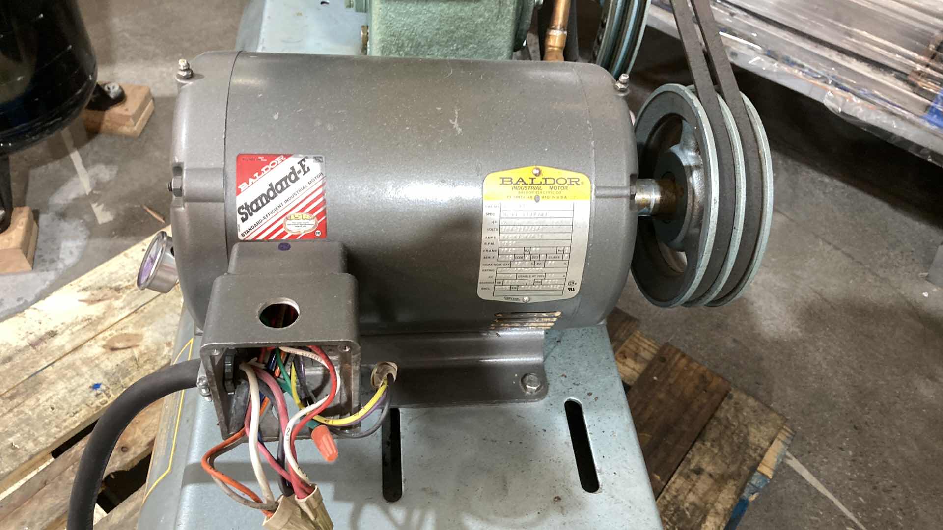Photo 1 of CIASONS AIR COMPRESSOR 80GAL 5HP 230VOLT MODEL SS-B4780HDA