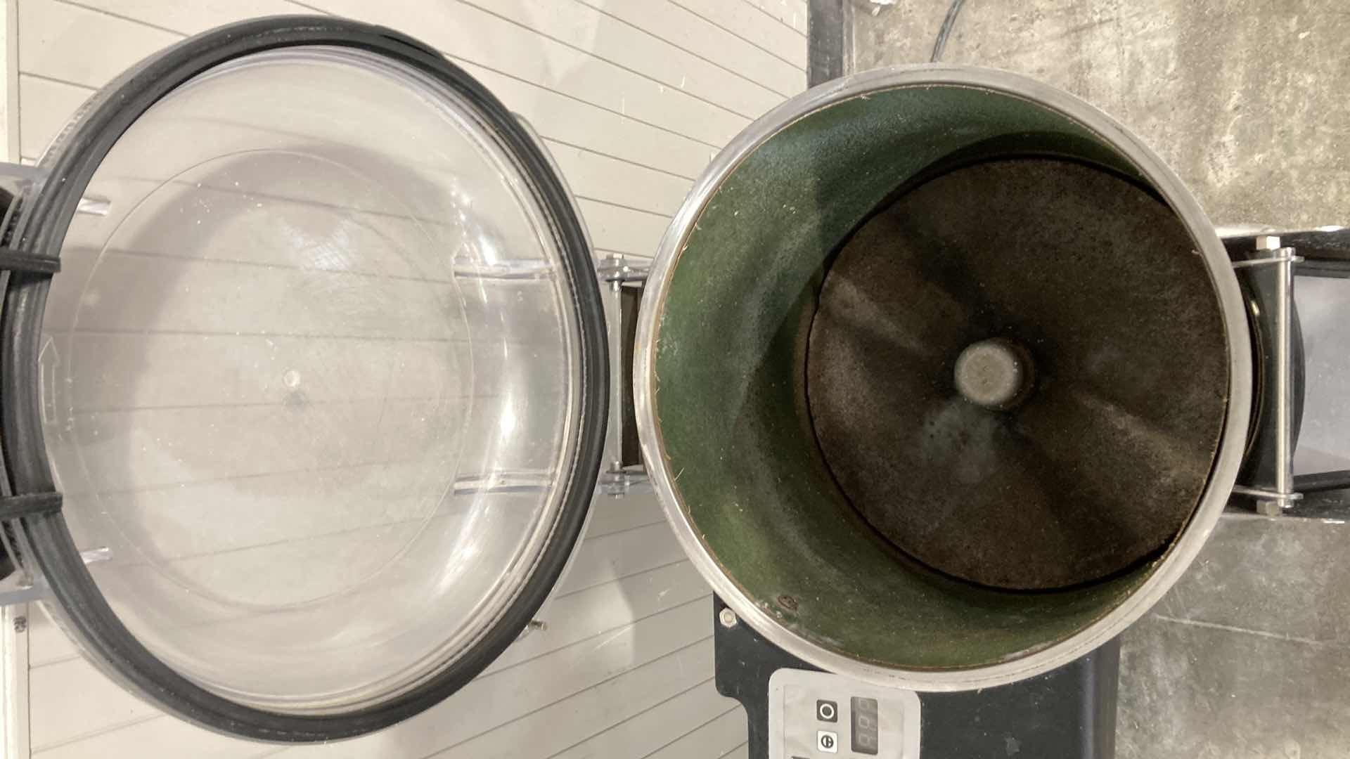 Photo 6 of OMCAN INDUSTRIAL POTATO PEELER MODEL PP-39.6LB/18KG