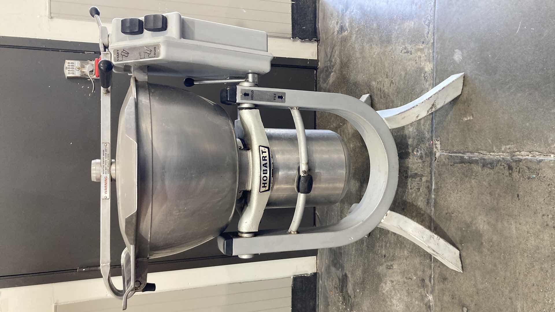 Photo 1 of HOBART COMMERCIAL FOOD PROCESSOR MODEL HCM-450 