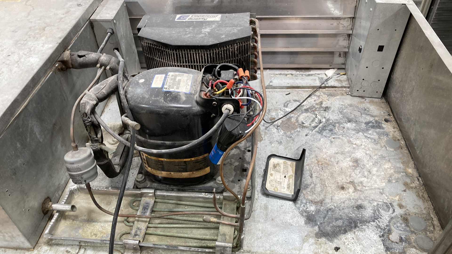 Photo 7 of TRAULSEN COMMERCIAL REFRIGERATOR MODEL RHT232WUT-201 (NEEDS NEW COMPRESSOR)