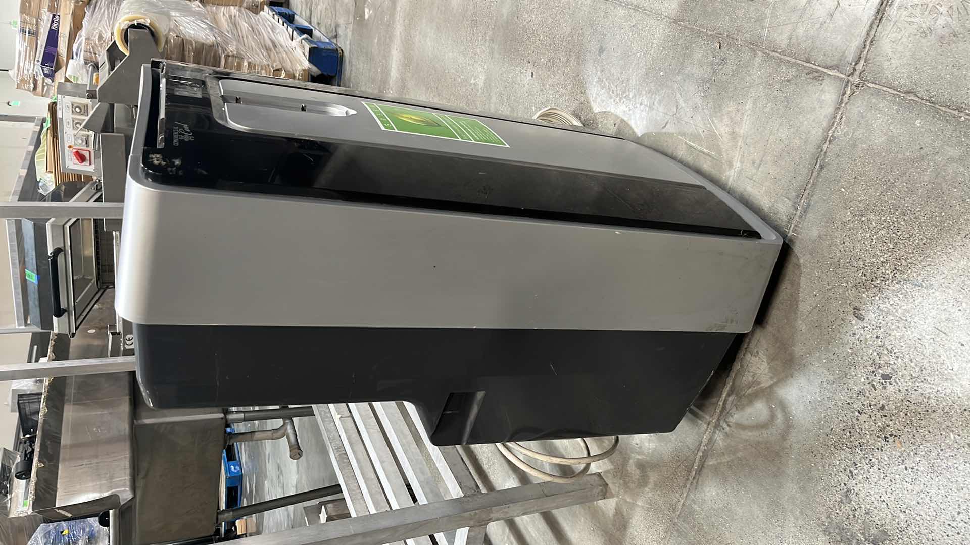 Photo 1 of COOL ROOM AIR CONDITIONER 14000 BTU MODEL CPN14XC9