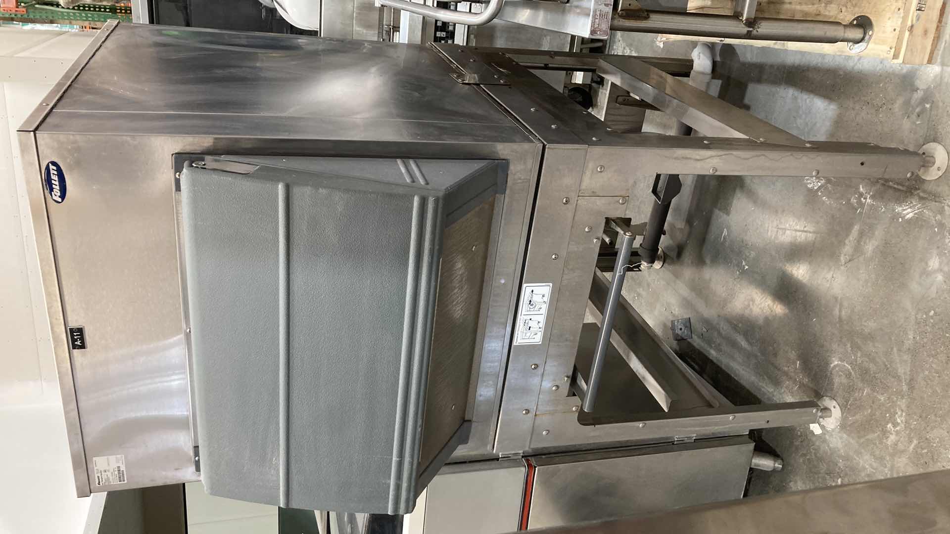 Photo 3 of FOLLETT ICE TRANSPORT SYSTEM MODEL ITS700SG-31