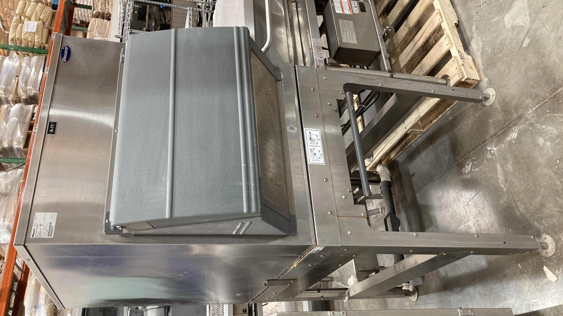 Photo 2 of FOLLETT ICE TRANSPORT SYSTEM MODEL ITS700SG-31