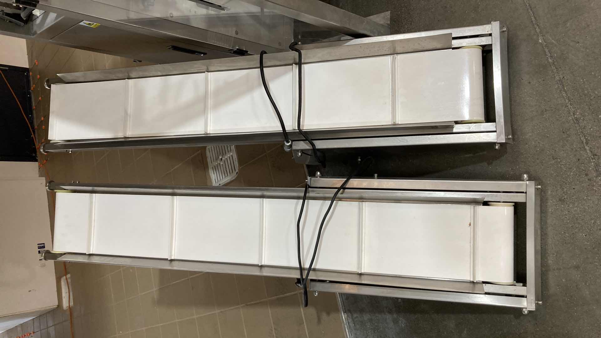 Photo 1 of LANDPACK COMMERCIAL AUTOMATIC LIQUID PACKAGING MACHINE MODEL LD-420L