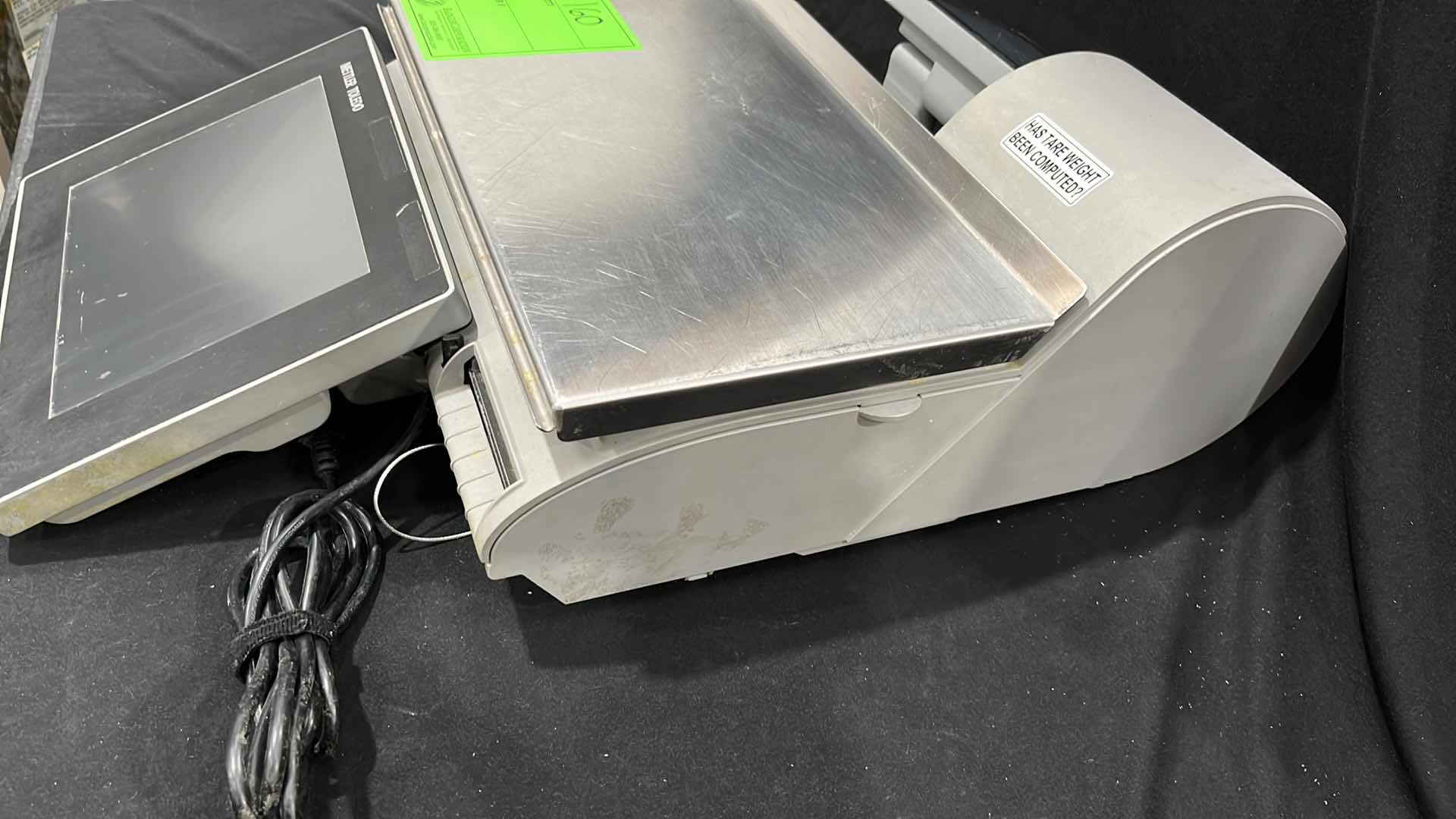 Photo 1 of METTLER TOLEDO DIGITAL TOUCHPAD DELI SCALE W PRINTER MODEL PACT-M