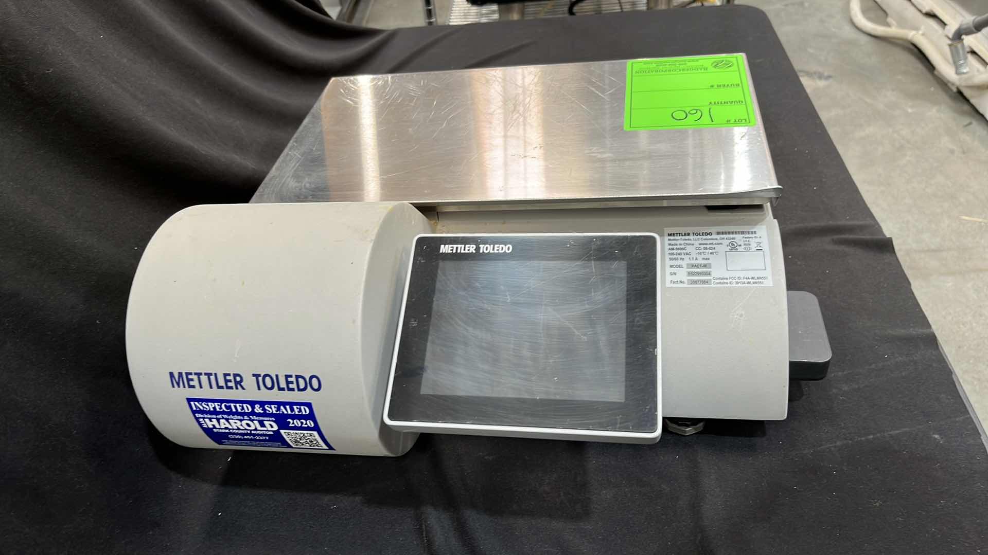 Photo 1 of METTLER TOLEDO DIGITAL TOUCHPAD DELI SCALE W PRINTER MODEL PACT-M
