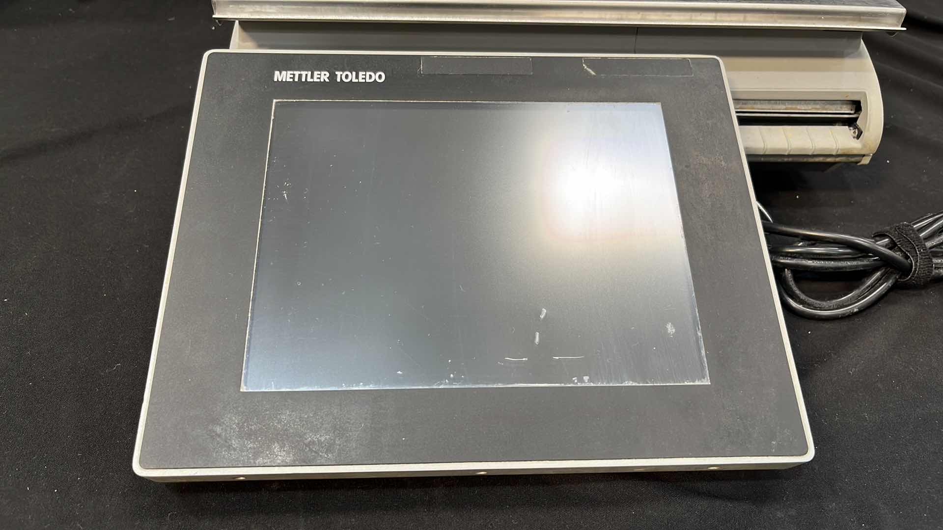 Photo 1 of METTLER TOLEDO DIGITAL TOUCHPAD DELI SCALE W PRINTER MODEL PACT-M