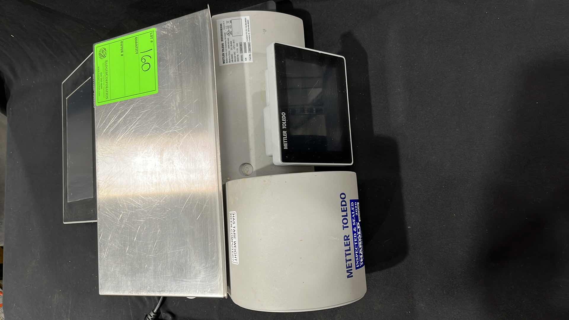 Photo 1 of METTLER TOLEDO DIGITAL TOUCHPAD DELI SCALE W PRINTER MODEL PACT-M