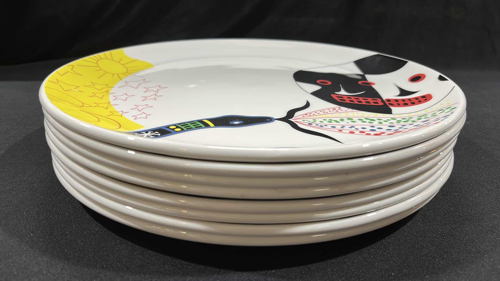 Photo 1 of DUDSON FINEST VITRIFIED CHINA SET OF 8, 12.5”
