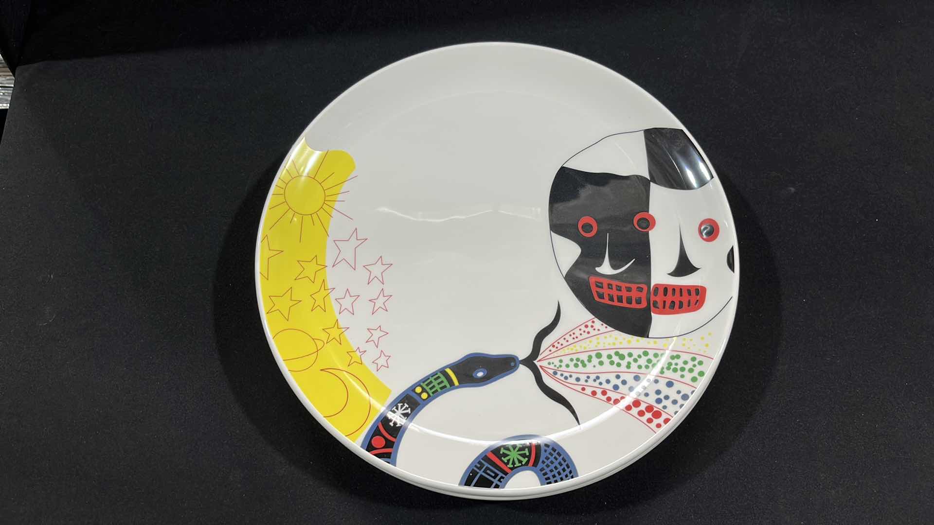 Photo 1 of DUDSON FINEST VITRIFIED CHINA SET OF 8, 12.5”