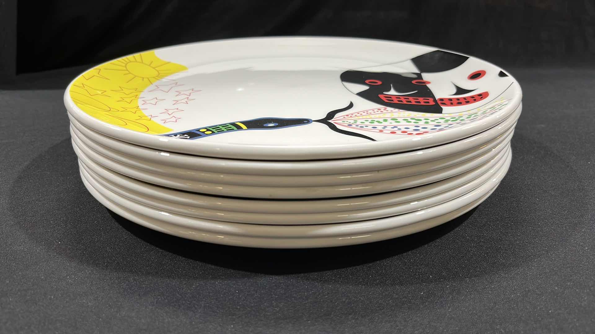Photo 1 of DUDSON FINEST VITRIFIED CHINA SET OF 8, 12.5”