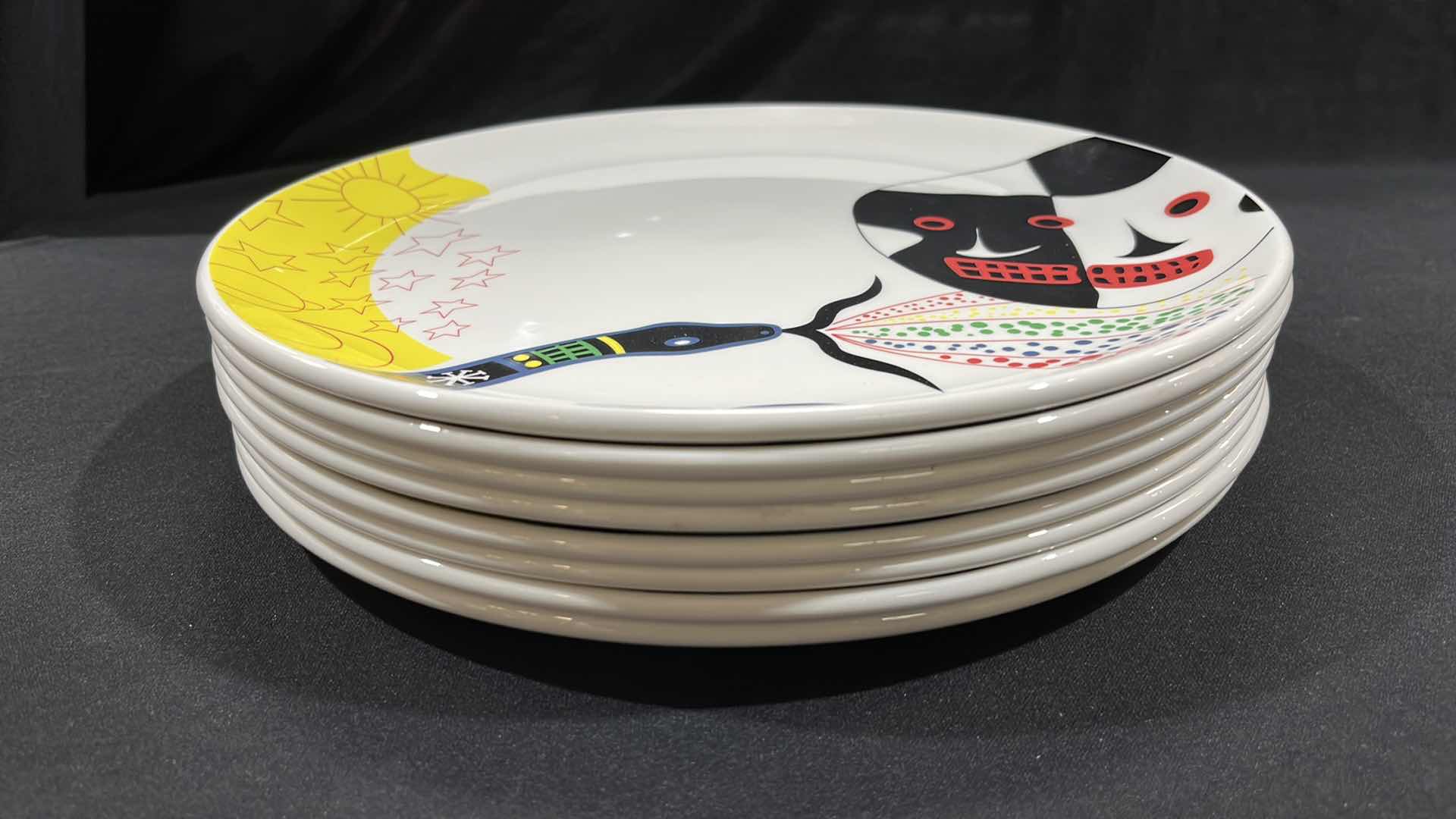 Photo 1 of DUDSON FINEST VITRIFIED CHINA SET OF 8, 12.5”