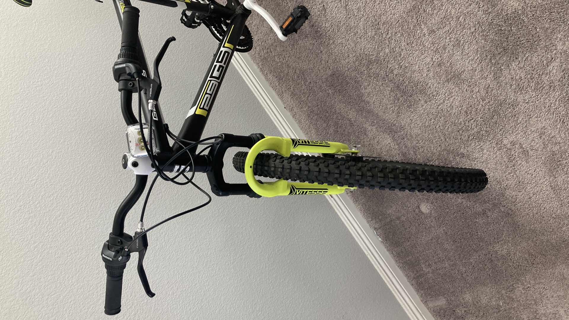 Photo 1 of GENESIS 6061 29GS LIGHTWEIGHT ALLOY TUBING BICYCLE 29”