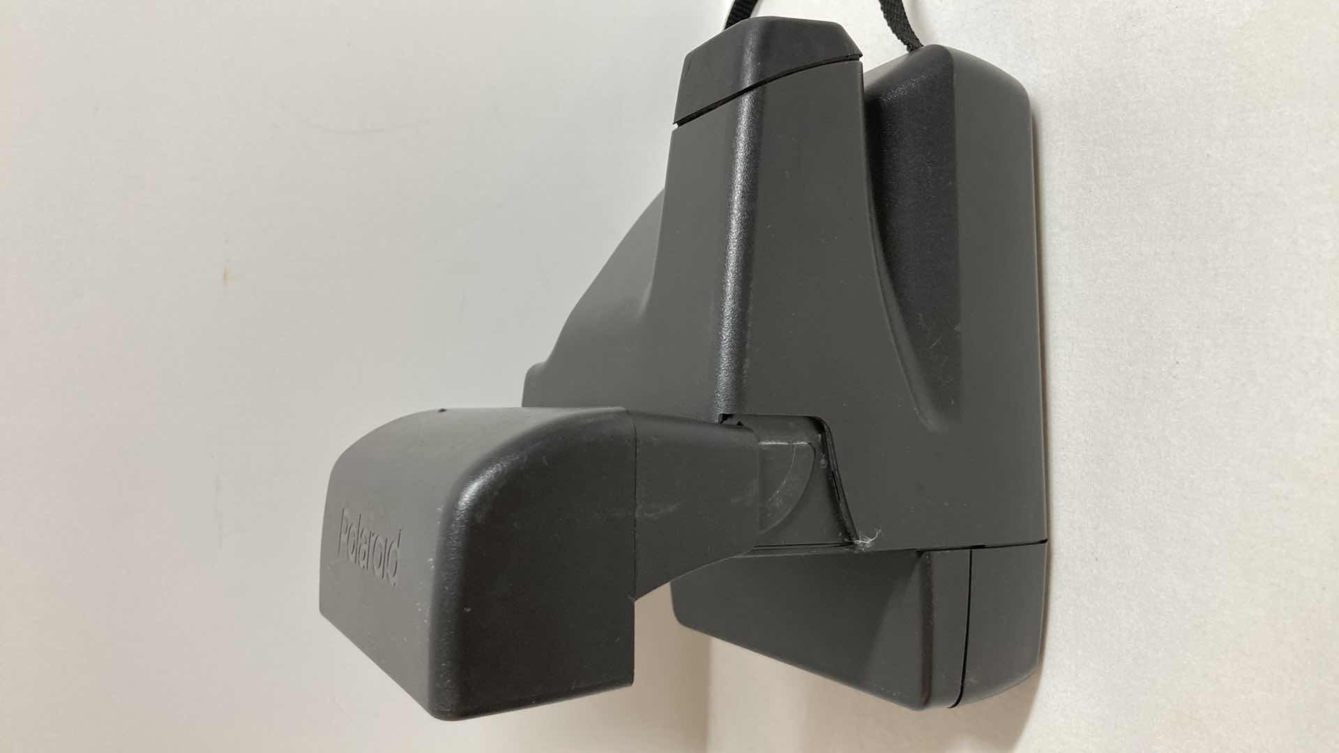 Photo 1 of POLAROID ONESTEP CLOSE UP CAMERA