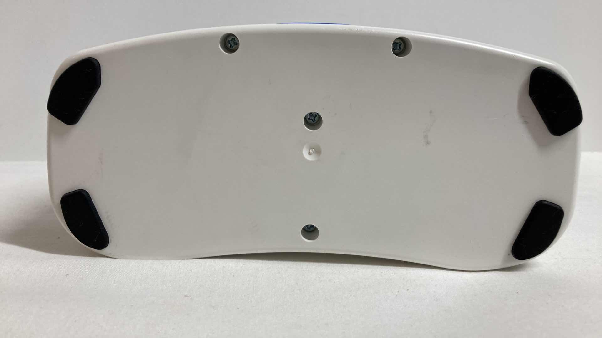 Photo 1 of CLAIRE INC FREESTYLE COMFORT PORTABLE 14.4VDC LI-ION BATTERY MODEL BT035-1