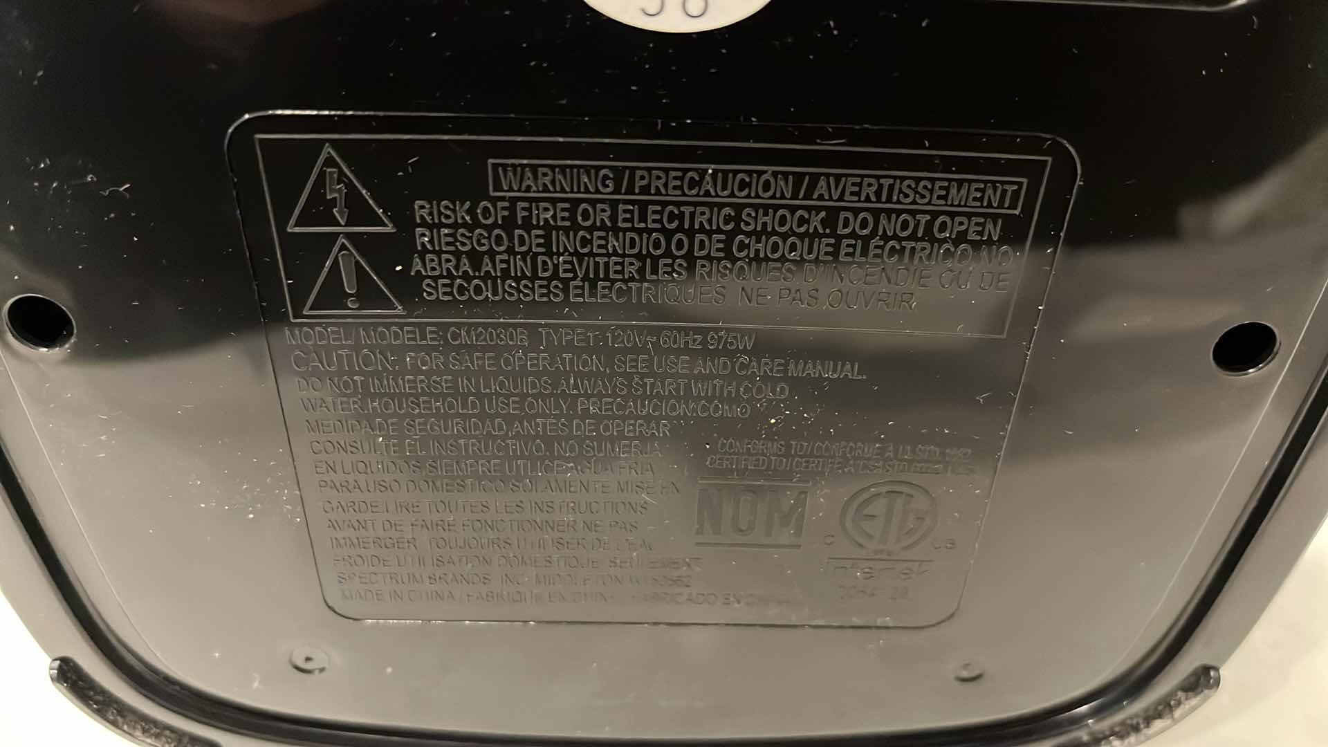 Photo 4 of HAMILTON BEACH 12 CUP COFFEE MAKER MODEL CM2030B