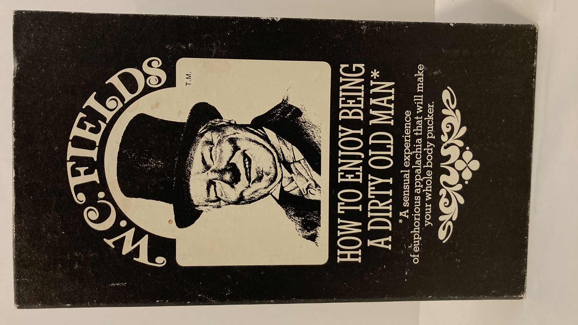 Photo 4 of GREAT THING W.C. FIELDS HOW TO ENJOY BEING A DIRTY OLD MAN BODY SPLASH 1972