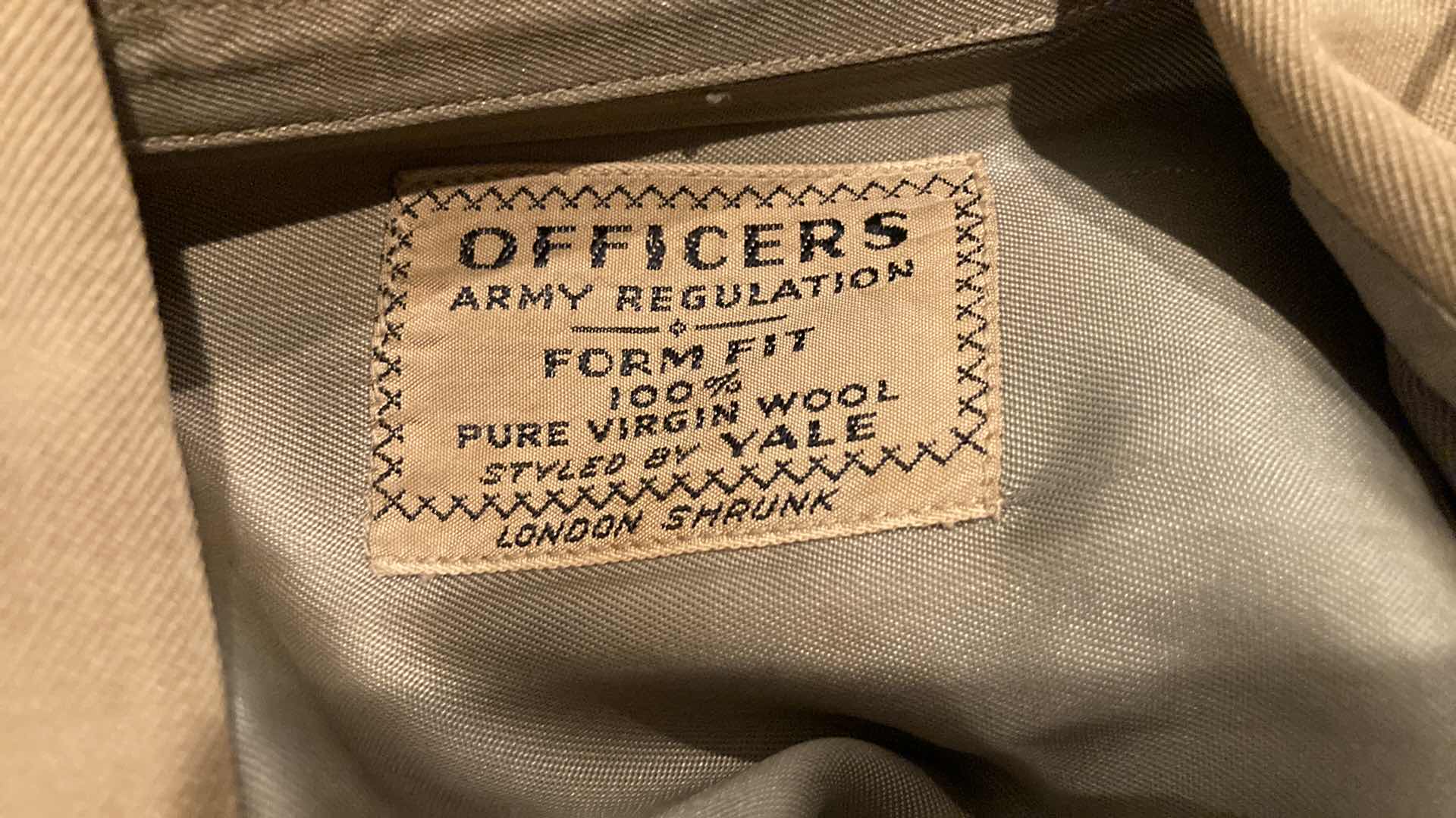 Photo 1 of OFFICER ARMY REGULATION FORM FIT UNIFORM SHIRT XL