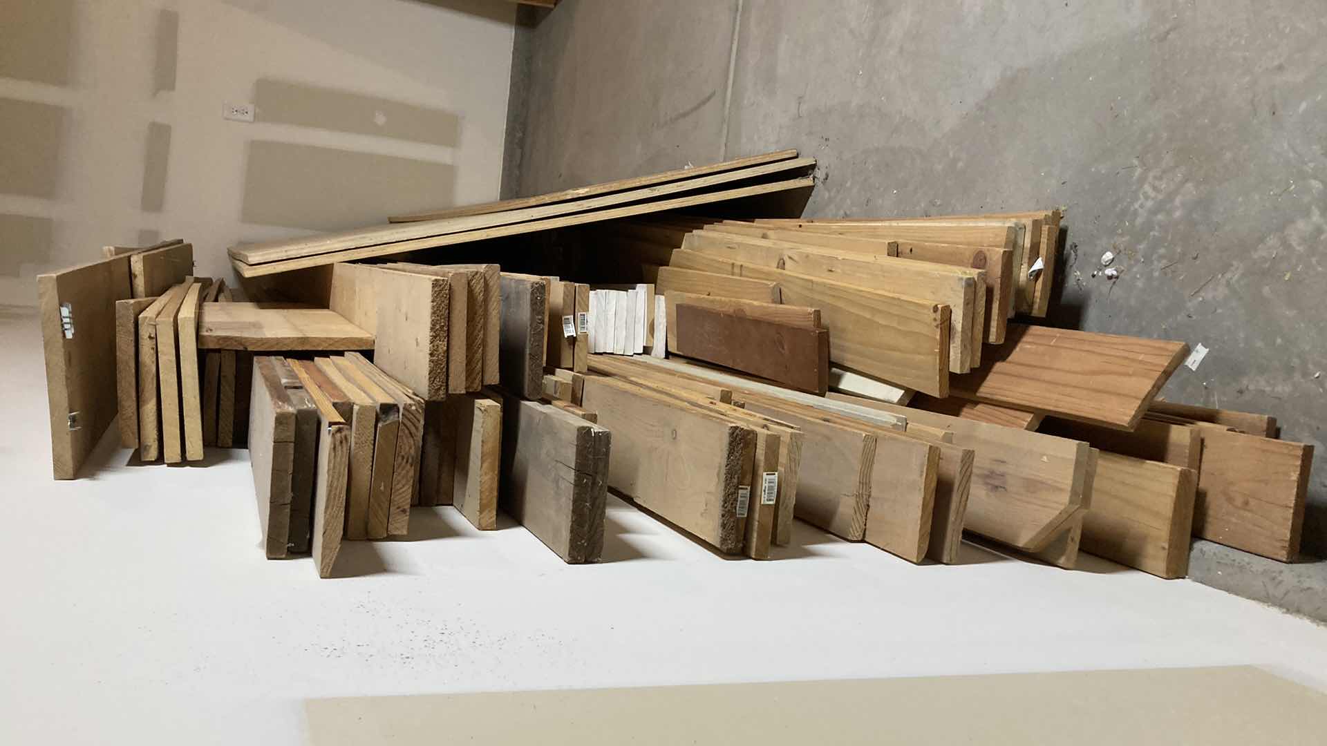 Photo 1 of LUMBER BUNDLE MULTIPLE LENGTHS- BUNDLE DIMENSIONS 150” X 22” H57”