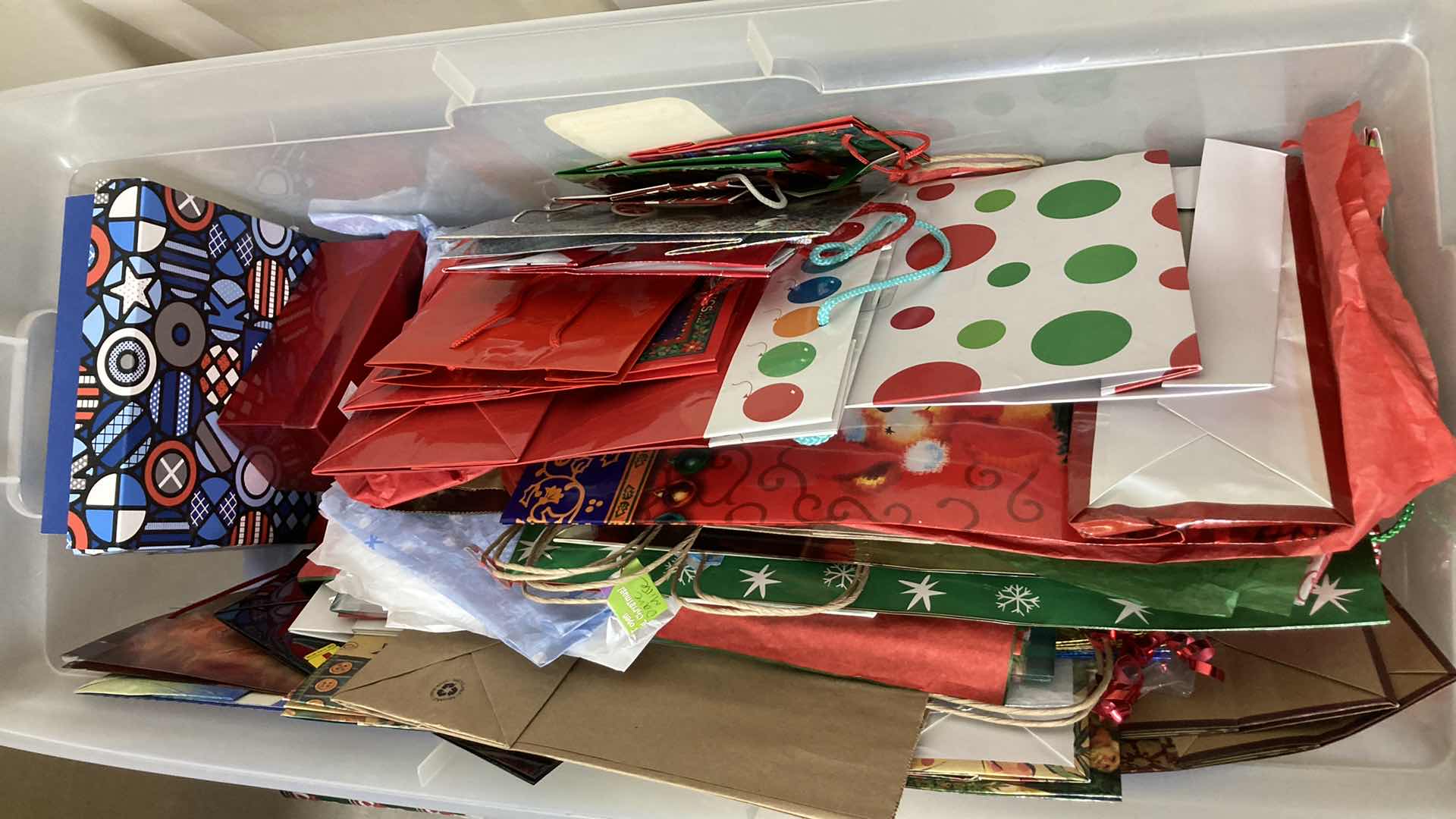 Photo 6 of CHRISTMAS & HOLIDAY DECORATIONS W STERILITE & RUBBERMAID TOTES (7)