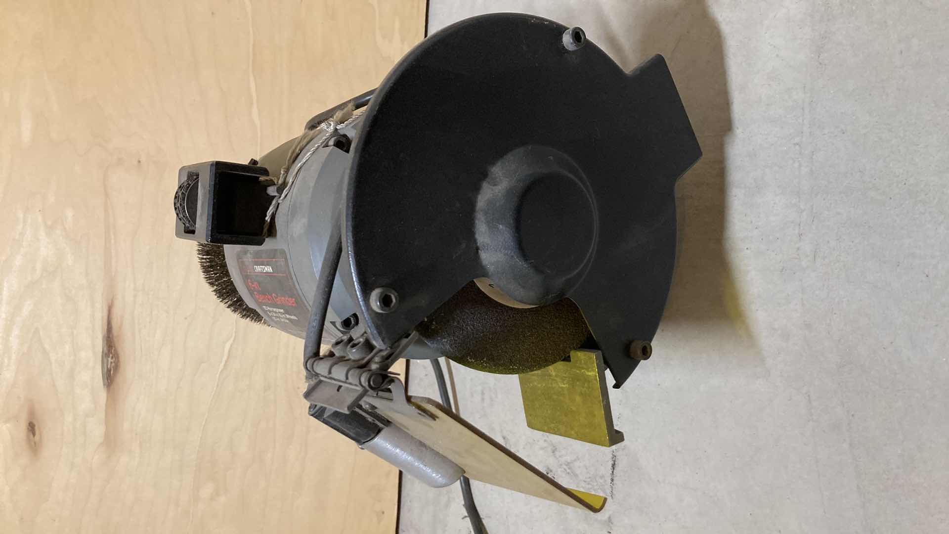 Photo 1 of CRAFTMAN 6” BENCH GRINDER MODEL 31919062 W PARTS & FACE SHIELD