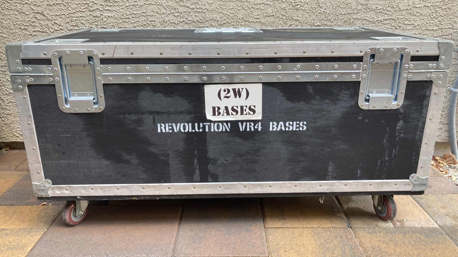 Photo 1 of DRAGON CASE STAGE CASE ON CASTERS 47” X 23” H24”