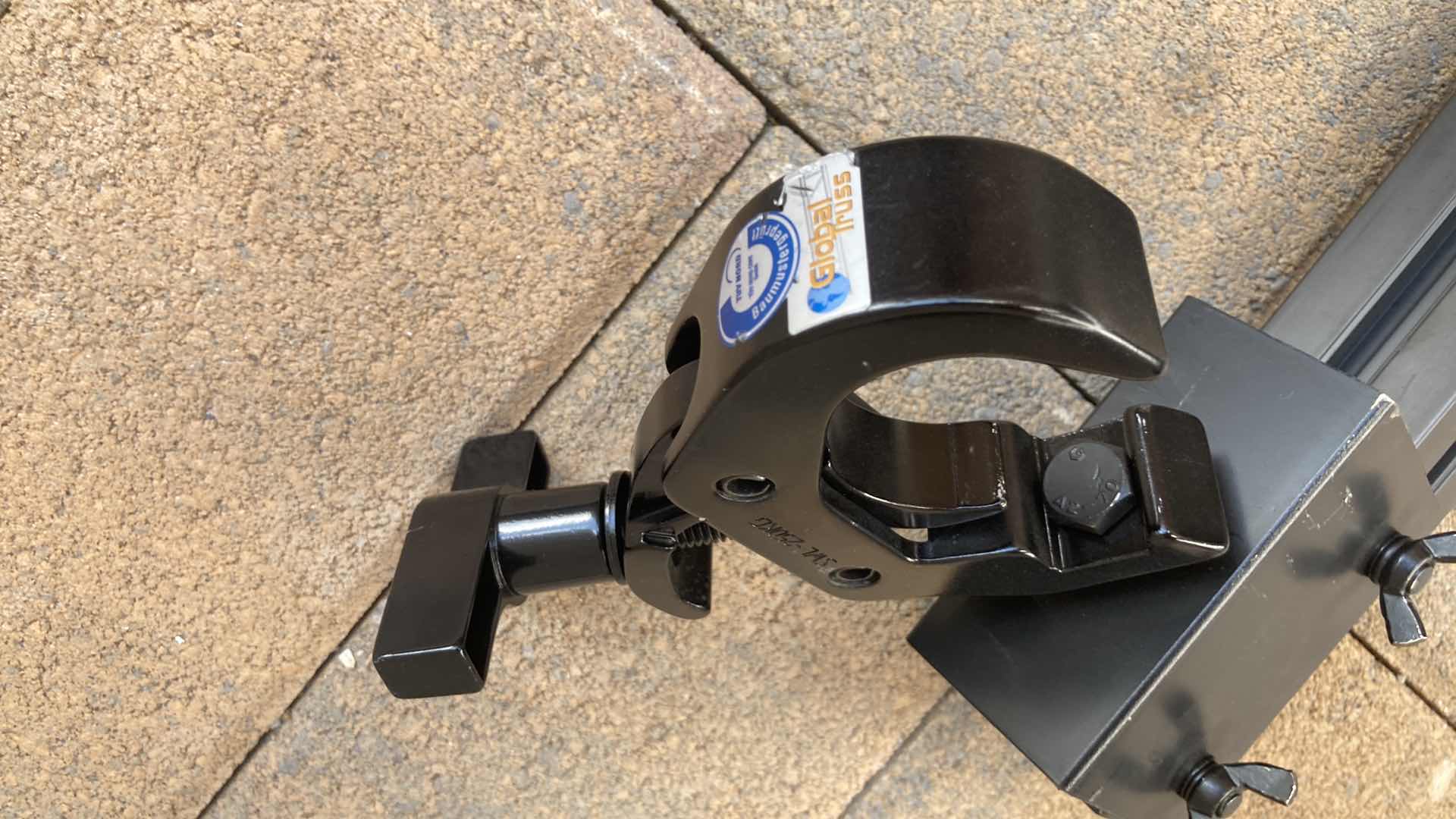 Photo 4 of RADIANT LINX 12/18 HANGERS (5) 47” X 10”