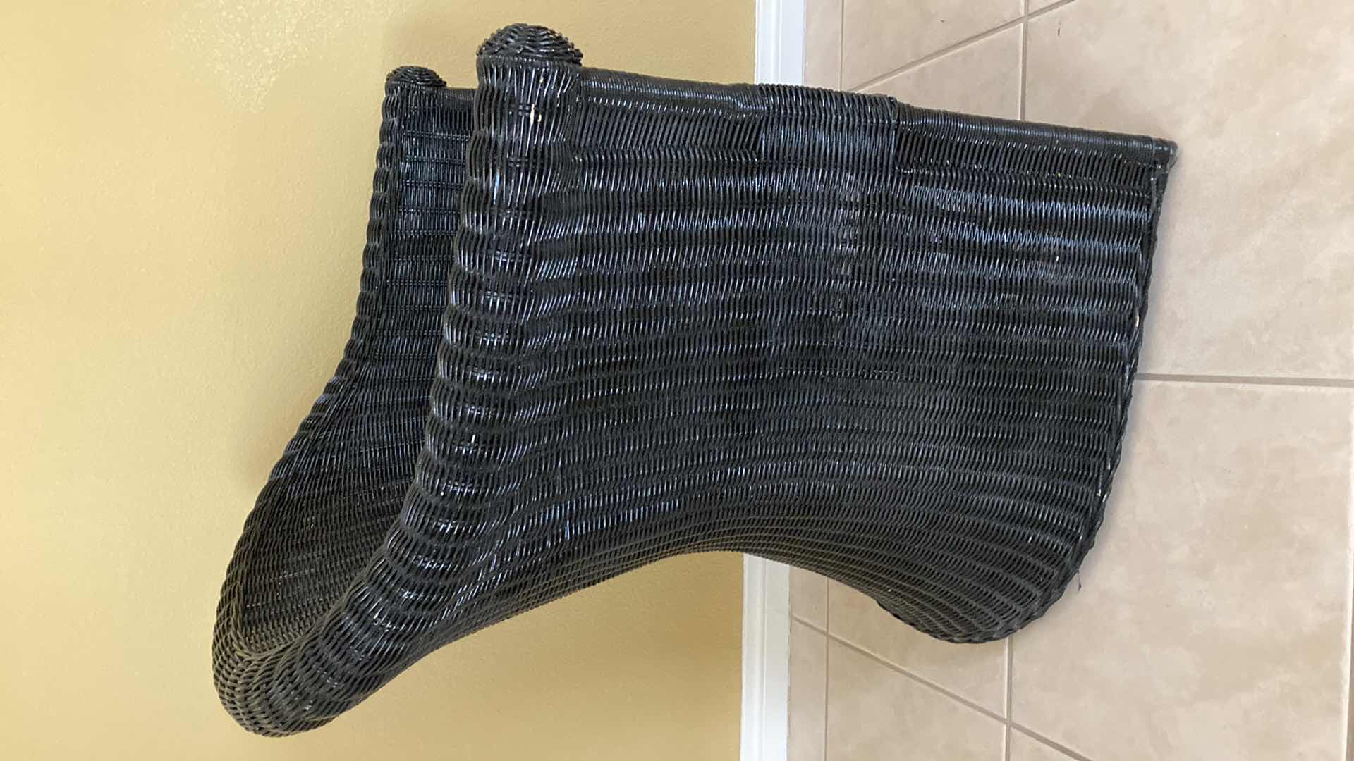 Photo 1 of BLACK WICKER FINISH ACCENT ARM CHAIR 27” X 26” H33”