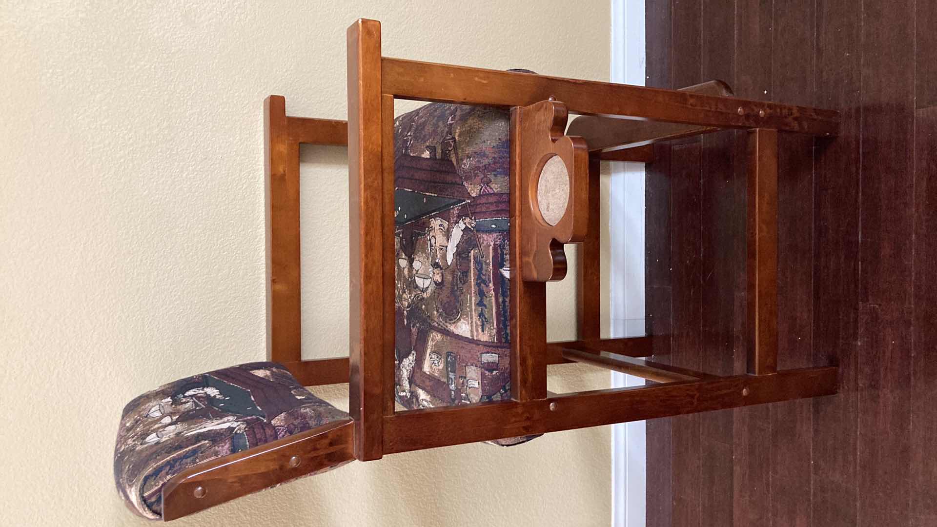 Photo 1 of RECREATIONAL PRODUCTS BILLARD THEME UPHOLSTERED BAR STOOL W CUP HOLDER 26” X 21” H45”