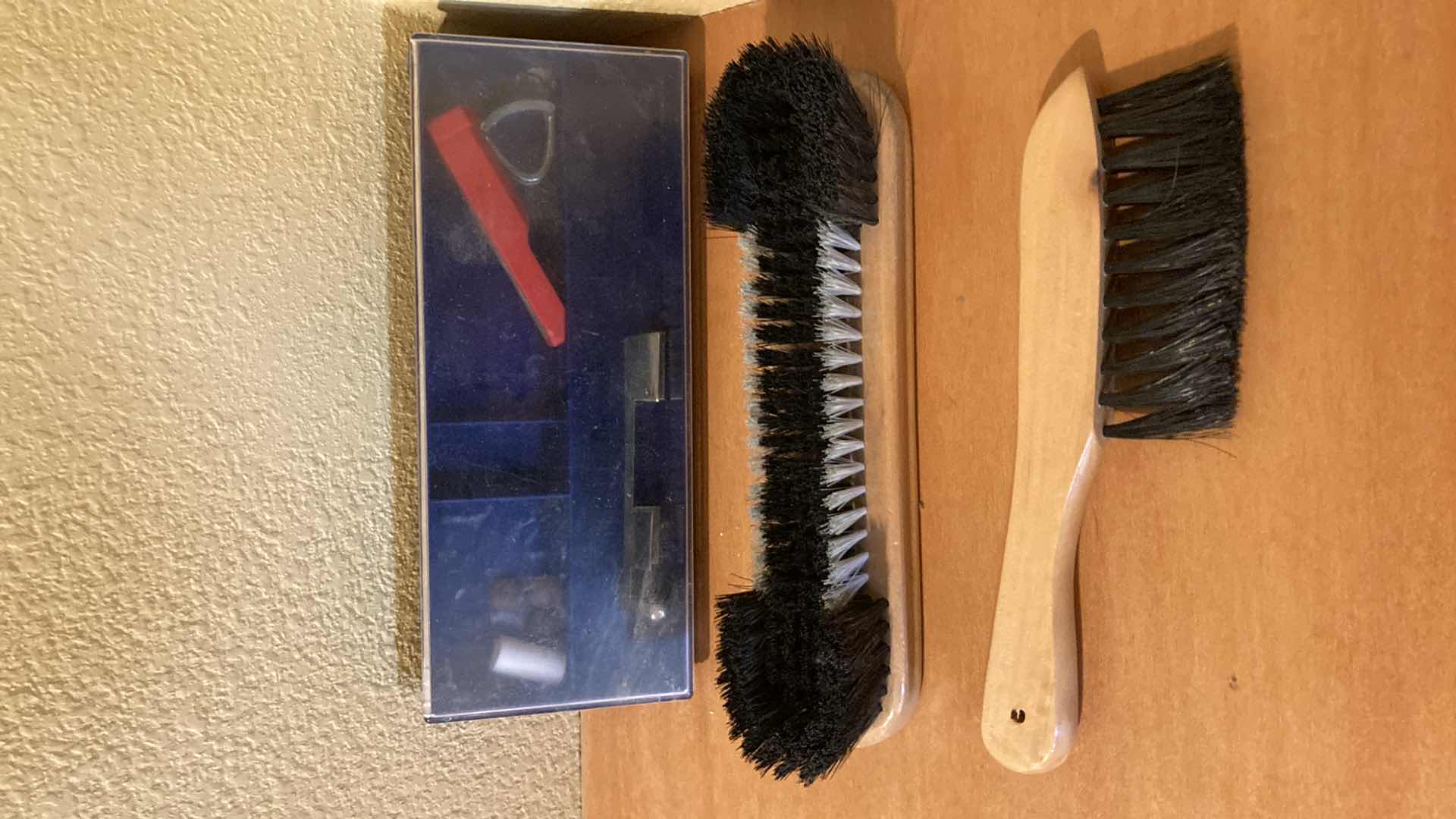 Photo 1 of ELEPHANT BALL QUE BALL SET & CUE RACKS (2) W POOL TABLE & CUE STICK CARE SET