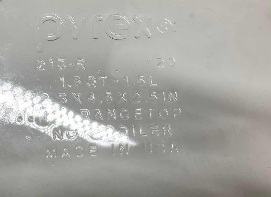 Photo 1 of PYREX SQUARE & RECTANGLE BAKEWARE W ROUND BAKEWARE