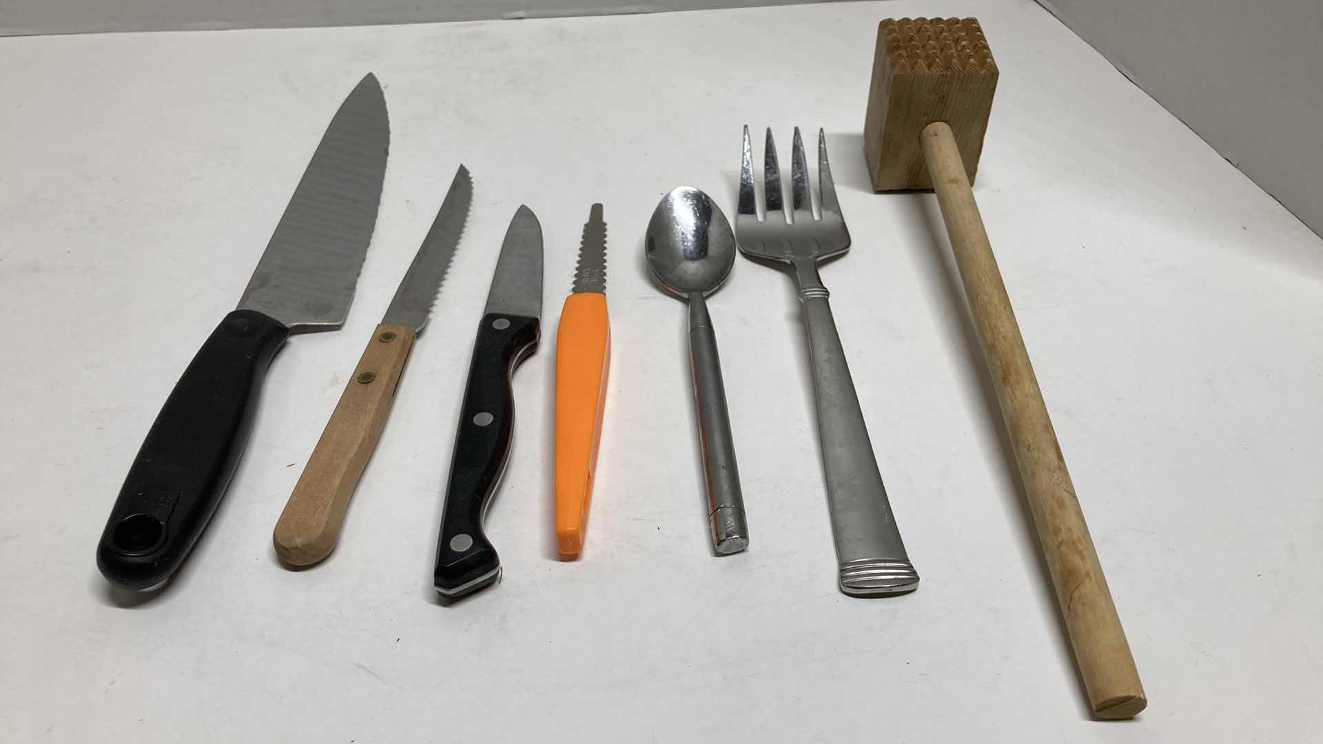 Photo 1 of KITCHEN UTENSIL SET-VARIOUS STYLES & BRANDS