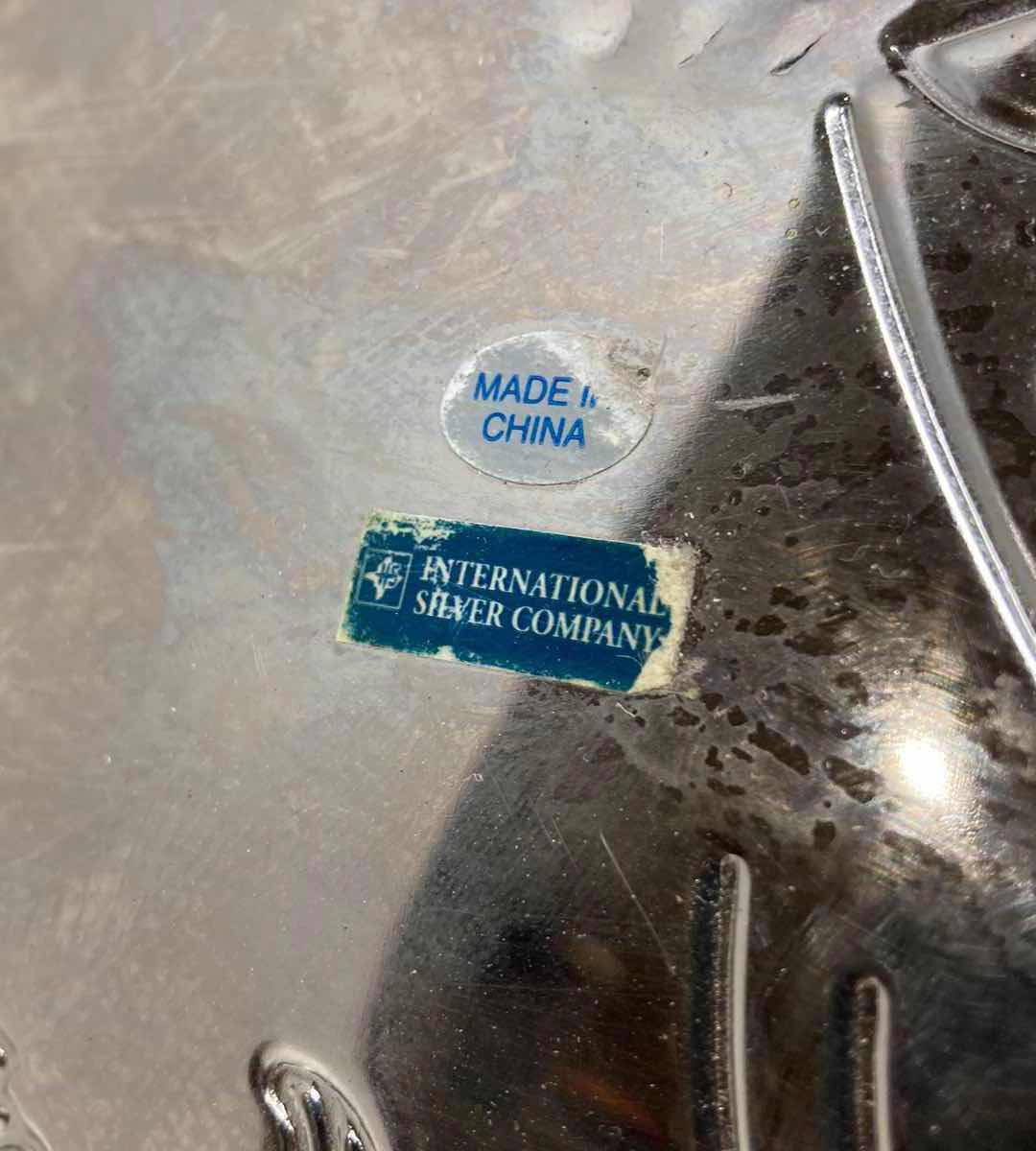 Photo 1 of INTERNATIONAL SIVER COMPANY TURKEY PLATTER 19” X 14”