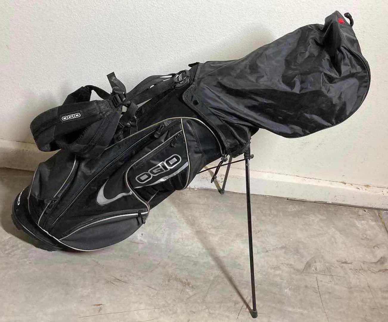 Photo 1 of OGIO VECTOR BLACK GOLF BAG W ALL TERRAIN STABILITY STAND, BALL SILO & ARC CLUB MANAGEMENT SYSTEM