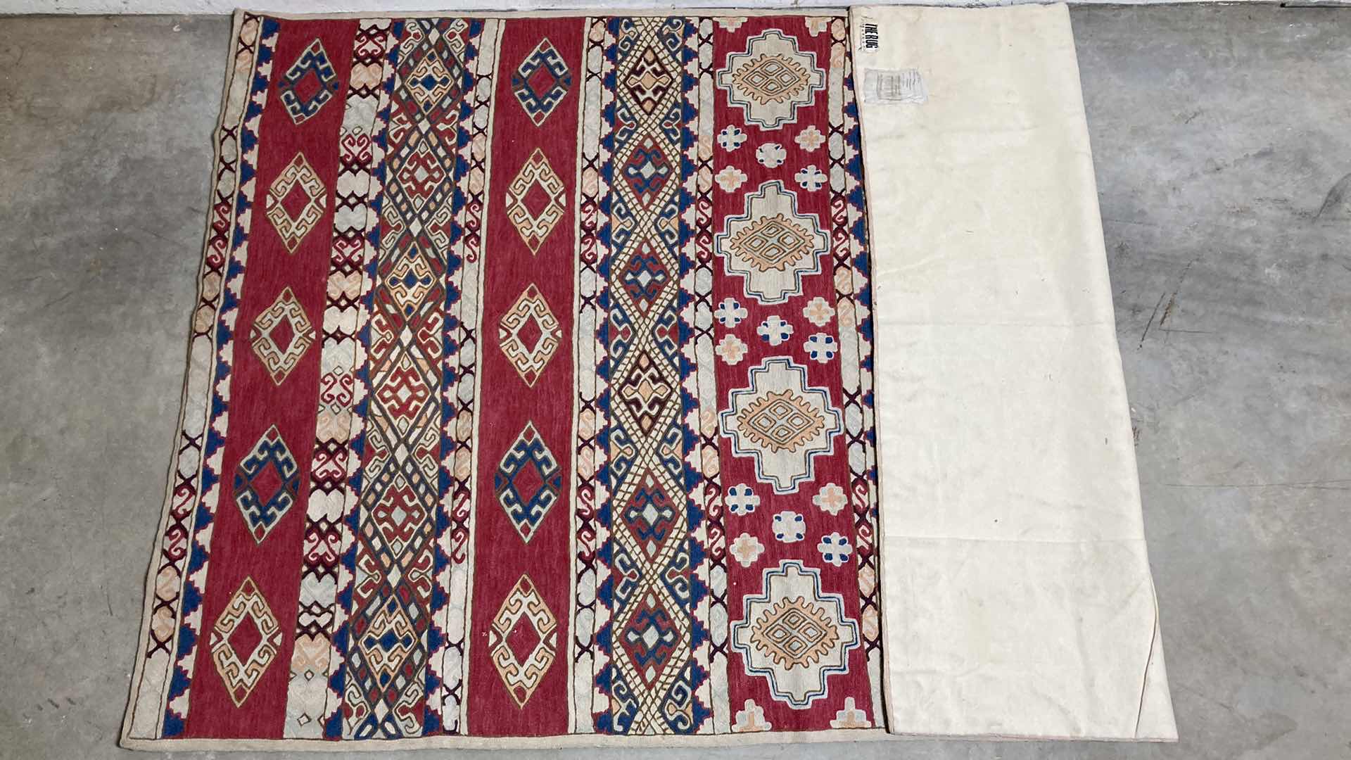 Photo 1 of THE RUG MARKET MEDITERRANEAN CHAINSTITCH MAROON RUG MADE IN INDIA 4’ X 6’