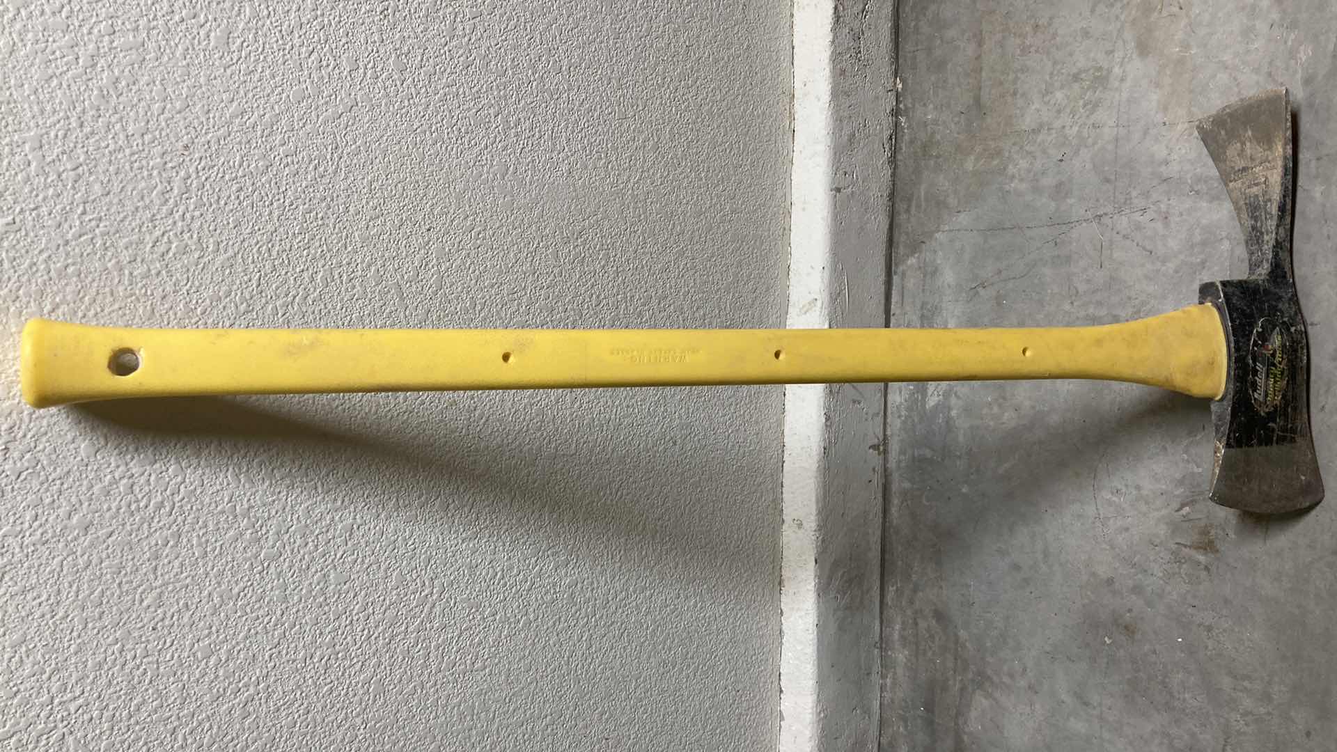 Photo 1 of LUDELL FIBERGLASS HANDLED PULASKI AXE